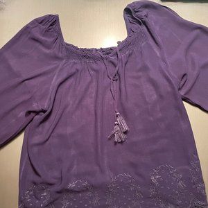 Billa embroidered detail top